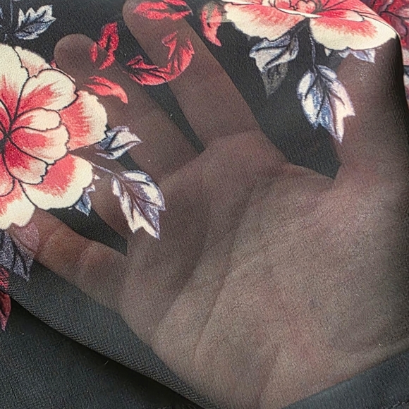 Investments Floral Blouse, Size Large - Picture 5 of 11